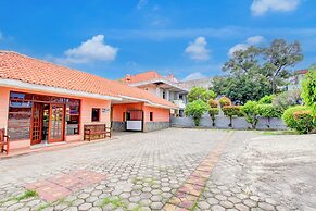 Collection O Stasiun Pekalongan Near Stasiun Kereta Api Formerly Hotel