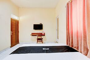 Collection O Stasiun Pekalongan Near Stasiun Kereta Api Formerly Hotel