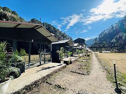 Camp Mountain Valley