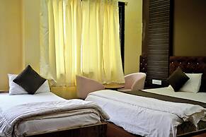 Triveni Gest House