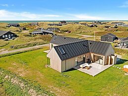 5 Star Holiday Home in Lokken