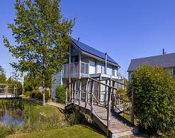 Family Villa by the Lake