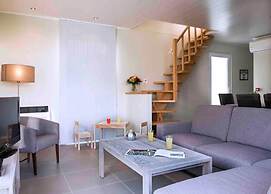 Family Villa by the Lake