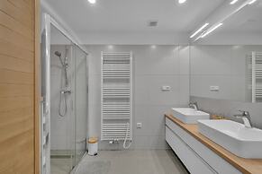 Villa in Krkonose With Sauna and Forest Views