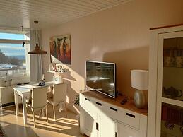 Lovely Holiday Home in Fehmarn With Balcony