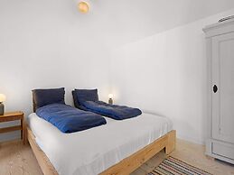 Centrally-located Retreat in Lokken