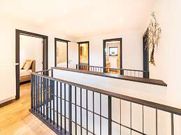 Stylish Home in Petit-thier