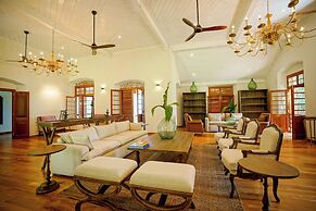 Clodagh Manor House by Seven Angels