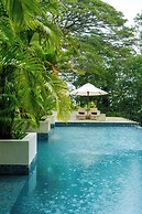 Clodagh Manor House by Seven Angels