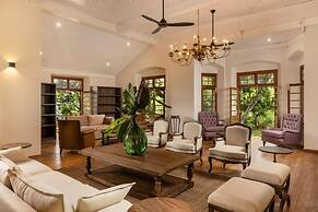 Clodagh Manor House by Seven Angels