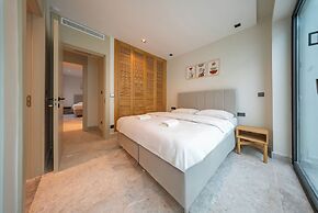 Luxurious Villa Retreat With Private Swimming Pool