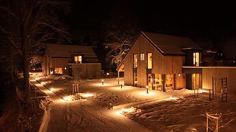 Villa in Cerny Dul With Pool & Sauna