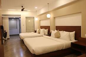hotel kadamb tree