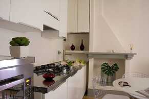 Central and Prime Apartment Near Duomo