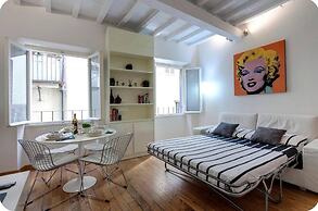 Central and Prime Apartment Near Duomo