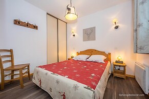 Apartment in Orcieres by Ski Slopes & Pool