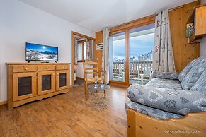 Apartment in Orcieres by Ski Slopes & Pool