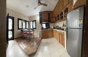 Dilan Residency Villa -5 Bedroom- Centrally Heated