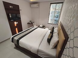 Hotel Morya Residency Parel