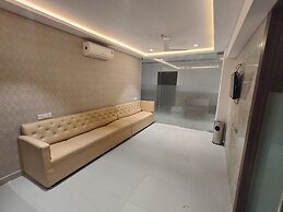 Hotel Morya Residency Parel