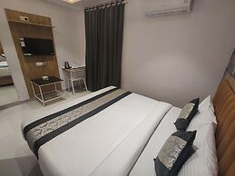 Hotel Morya Residency Parel