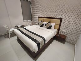 Hotel Morya Residency Parel
