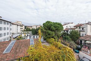 Central Nest by MMega