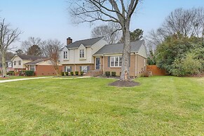 8 Mi to Uptown: Home w/ Hot Tub in Charlotte!