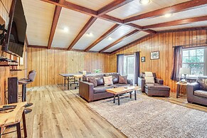 4 Mi to Savannah: Home w/ Gazebo & Seasonal Pool!