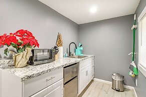 4 Mi to Savannah: Home w/ Gazebo & Seasonal Pool!