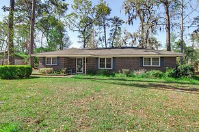 4 Mi to Savannah: Home w/ Gazebo & Seasonal Pool!
