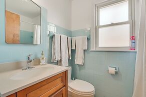 Home w/ Fenced Yard: 13 Mi to Downtown Chicago!