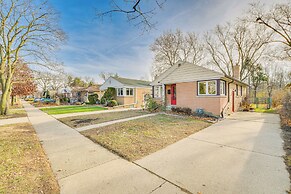 Home w/ Fenced Yard: 13 Mi to Downtown Chicago!