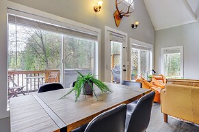 Pet-friendly Riverfront Cabin w/ Hot Tub