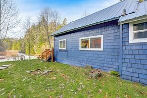 Pet-friendly Riverfront Cabin w/ Hot Tub