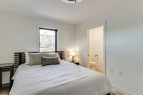 2 Mi to Lutsen Mtns: Modern Cabin w/ Fire Pit!