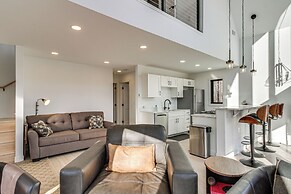 2 Mi to Lutsen Mtns: Modern Cabin w/ Fire Pit!