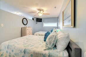 Walk to Beach: Top-floor Condo in Murrells Inlet