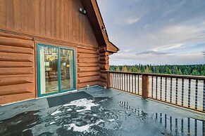 < 1 Mi to Kenai River: Spacious Cabin w/ Deck!