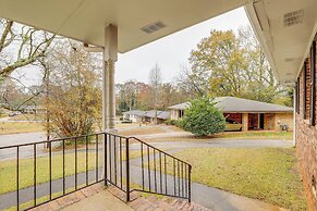 15 Mi to Dtwn Atlanta: Home w/ In-unit Laundry