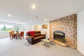 9 Mi to Birch Bay: Duplex w/ Mt Baker Views!
