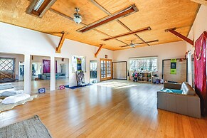 Mtn-view Weldon Home: Walk to Pacific Crest Trail