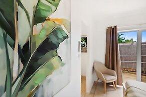 Green Cottage in Trinity Beach