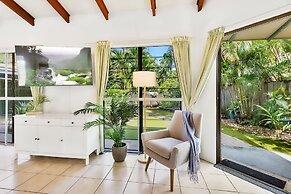 Green Cottage in Trinity Beach