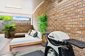 Green Cottage in Trinity Beach