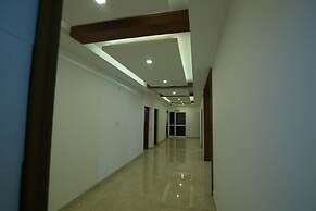 Gateway Airport Hotel