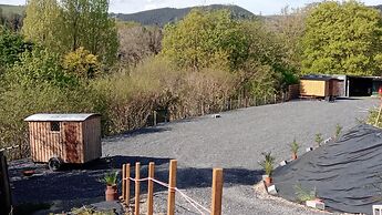 Llandovery - Cottage - Sleeps4 - Parking Secure Lock up for Bikes