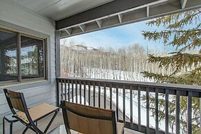 Snow Flower 123 3 Bedroom Condo