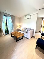 Villa Azure with Pool in Riverhouse