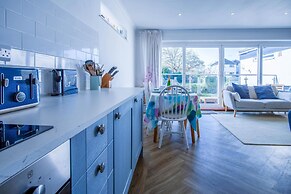 Footsteps - 2 Bedroom Apartment - Saundersfoot